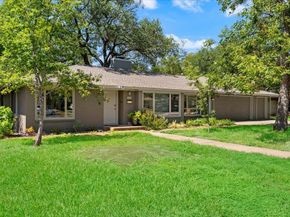 5904 Shoal Creek BLVD, Austin TX 78757