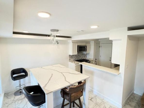 4611 E Castleman DR, Austin TX 78725