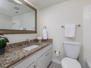 7920 Rockwood LN 237, Austin TX 78757