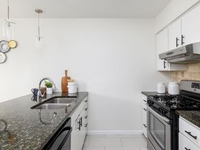 7920 Rockwood LN 237, Austin TX 78757