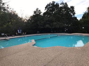 1015 E Yager LN 87, Austin TX 78753
