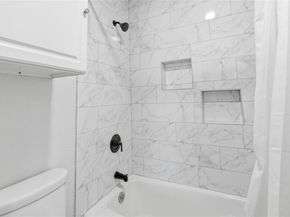 113 World Of Tennis SQ, Lakeway TX 78738