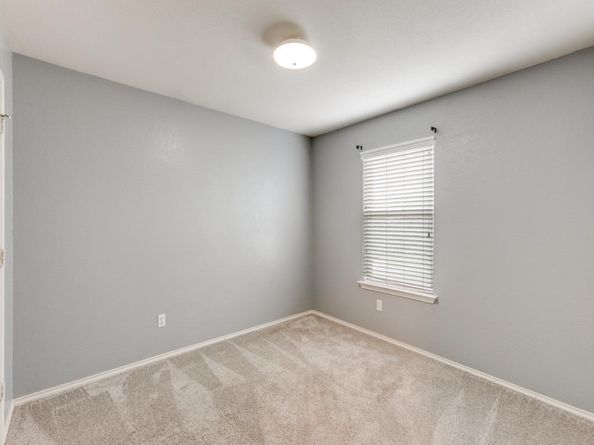 74 Jan LN, Georgetown TX 78626