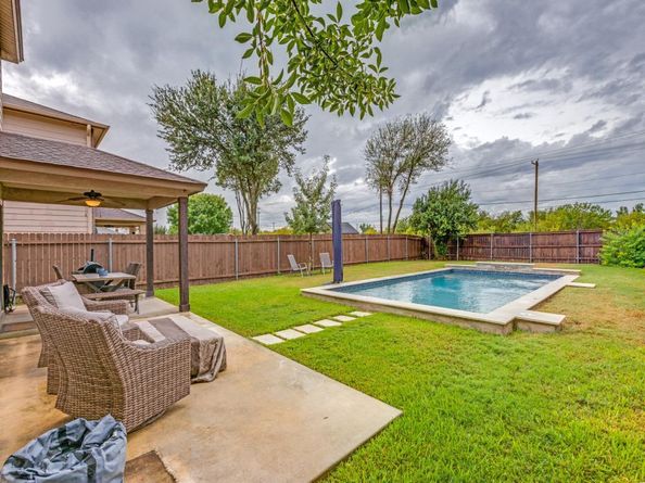 74 Jan LN, Georgetown TX 78626