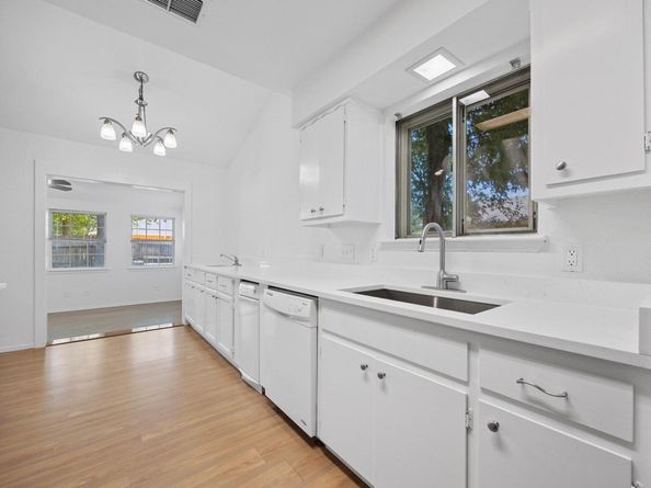 11811 Barrington WAY, Austin TX 78759