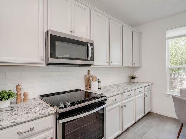 16601 Sydney Carol LN, Austin TX 78734