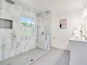 3308 Silk Oak DR, Austin TX 78748