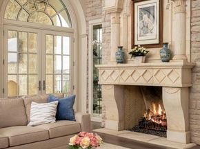 17607 Breakwater DR, Jonestown TX 78645