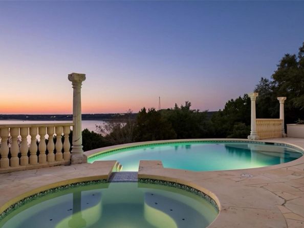 17607 Breakwater DR, Jonestown TX 78645