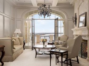 17607 Breakwater DR, Jonestown TX 78645