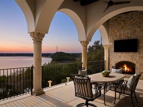 17607 Breakwater DR, Jonestown TX 78645