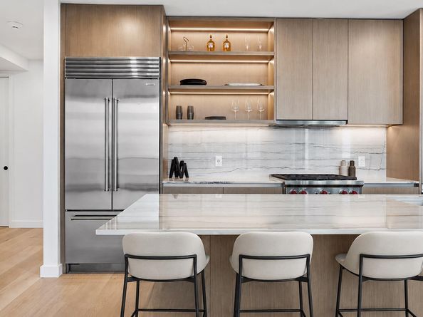 610 Davis ST 2508, Austin TX 78701