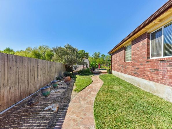 17104 Zola LN, Round Rock TX 78664