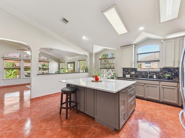 17104 Zola LN, Round Rock TX 78664