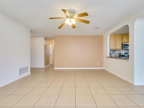 1613 Apollo CIR, Round Rock TX 78664