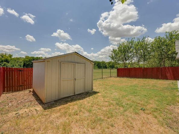 1613 Apollo CIR, Round Rock TX 78664
