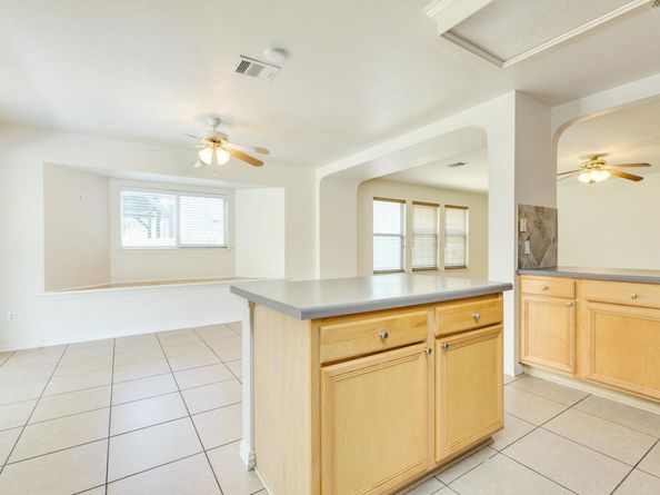 1613 Apollo CIR, Round Rock TX 78664