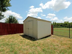 1613 Apollo CIR, Round Rock TX 78664