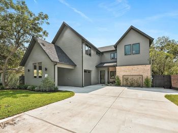 1705 Cullen Ave