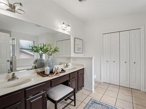7414 Dallas DR, Austin TX 78729
