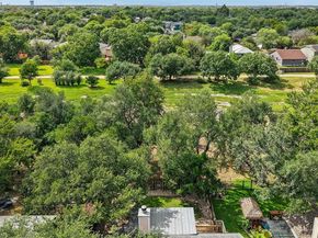 7414 Dallas DR, Austin TX 78729