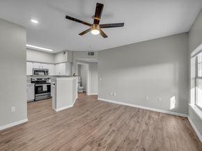 2320 Gracy Farms LN 823, Austin TX 78758