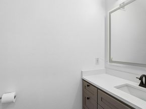 1208 W Oltorf ST A, Austin TX 78704