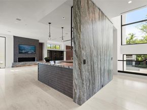 2503 Westlake DR 301, Austin TX 78746