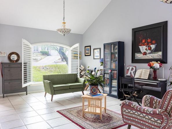 3704 Caney Creek RD, Austin TX 78732