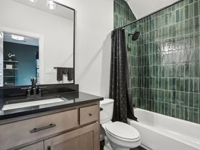 17601 Navigation LN, Lago Vista TX 78645