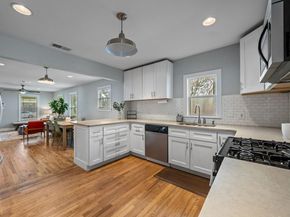 930 E 52nd ST, Austin TX 78751