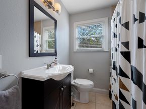 930 E 52nd ST, Austin TX 78751