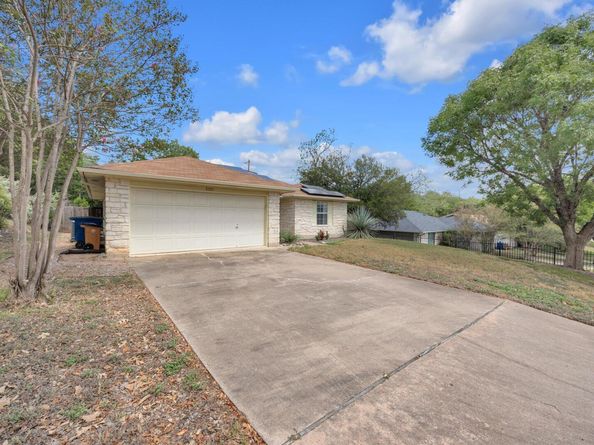 8300 Red Willow DR, Austin TX 78736