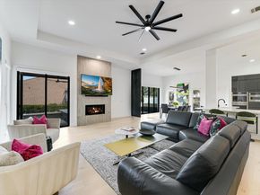 32 Wingreen LOOP, The Hills TX 78738