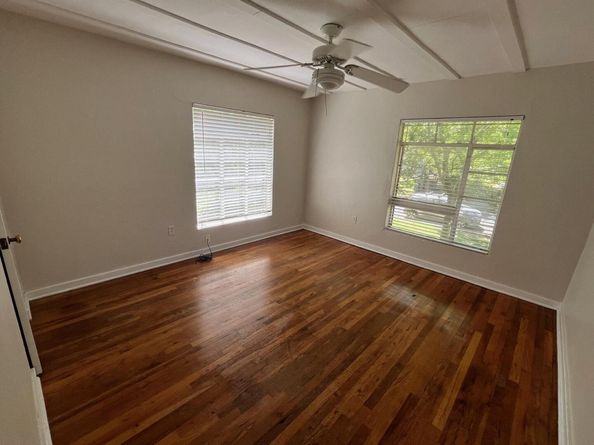 1412 Kirkwood RD, Austin TX 78722