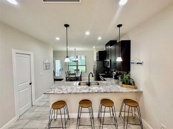 18904 Nicklaus DR, Point Venture TX 78645