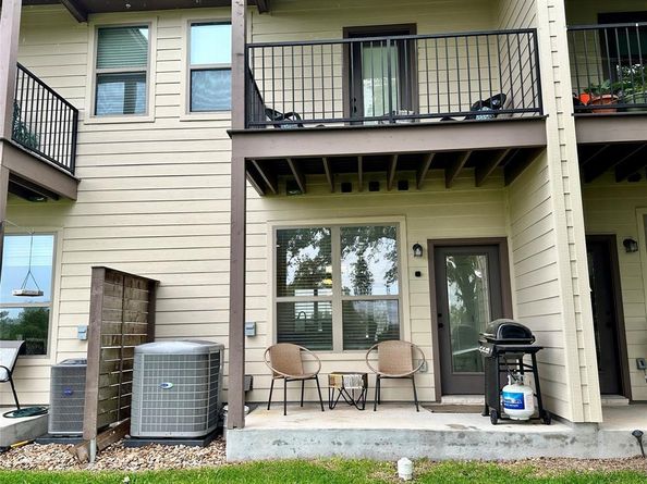 18904 Nicklaus DR, Point Venture TX 78645