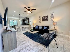 18904 Nicklaus DR, Point Venture TX 78645