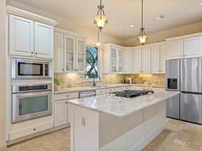 8916 Villa Norte DR, Austin TX 78726