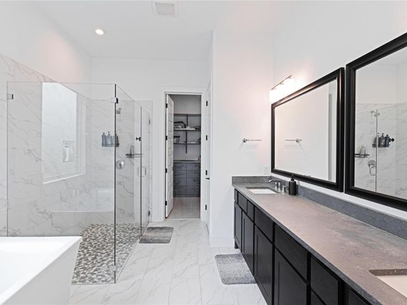 216 Reata Ridge LOOP, Liberty Hill TX 78642