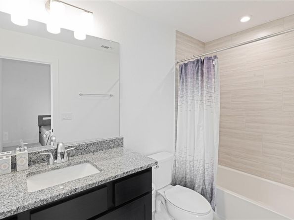 216 Reata Ridge LOOP, Liberty Hill TX 78642
