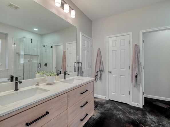 4511 Heights DR, Austin TX 78746