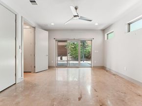 2004 Pennsylvania Ave A, Austin TX 78702