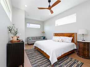 2004 Chestnut Ave 1, Austin TX 78722