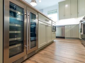 2004 Chestnut Ave 1, Austin TX 78722