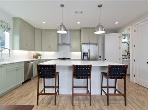 2004 Chestnut Ave 1, Austin TX 78722