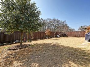 13536 Larrys LN, Manchaca TX 78652