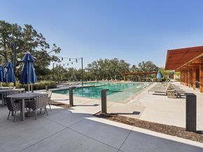 100 Barefoot Park LN, Georgetown TX 78628