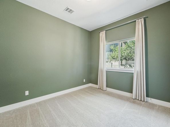 100 Barefoot Park LN, Georgetown TX 78628