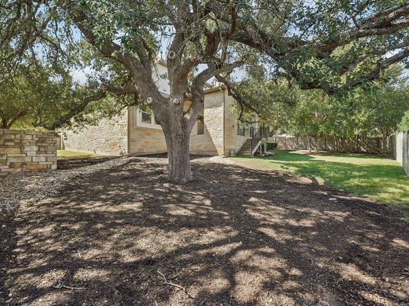 100 Barefoot Park LN, Georgetown TX 78628